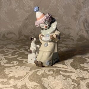 Lladro Pierrot Concertina Clown Dog Figurine